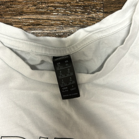 Peloton x Adidas women’s Tee, size XL - Picture 3 of 11